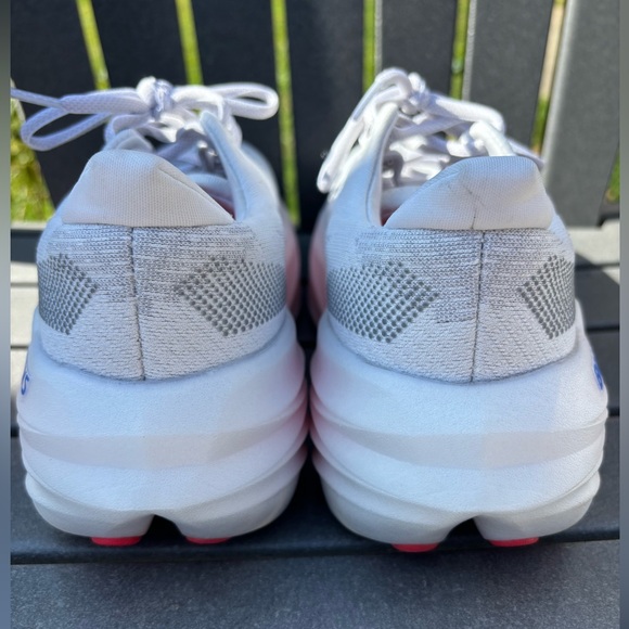 Brooks Glycerin Max EUC - Picture 11 of 16